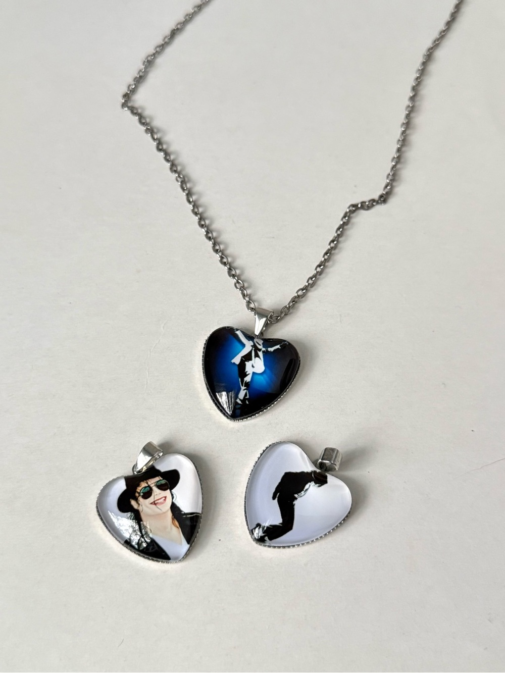 Vintage Michael Jackson Heart-shaped Necklace with 3 Pendants Moonwalker HIStory